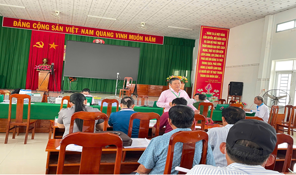 Hội Nông dân xã Hiếu Thành tham gia quản lý tốt hiệu quả nguồn vốn vay tín dụng từ Ngân hàng Chính sách xã hội Vũng Liêm 