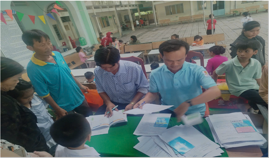 Tổ chức khám sức khỏe định kỳ hoặc khám sàng lọc miễn phí cho học sinh năm 2026 trên địa bàn xã Hiếu Thành.