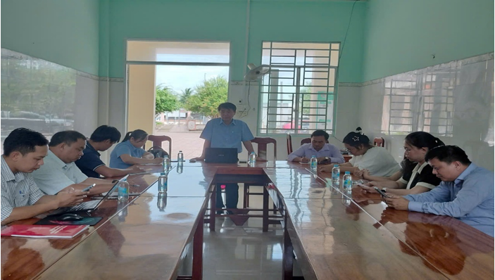 Triển khai thực hiện đưa các sản phẩm OCOP lên các sàn thương mại điện tử.